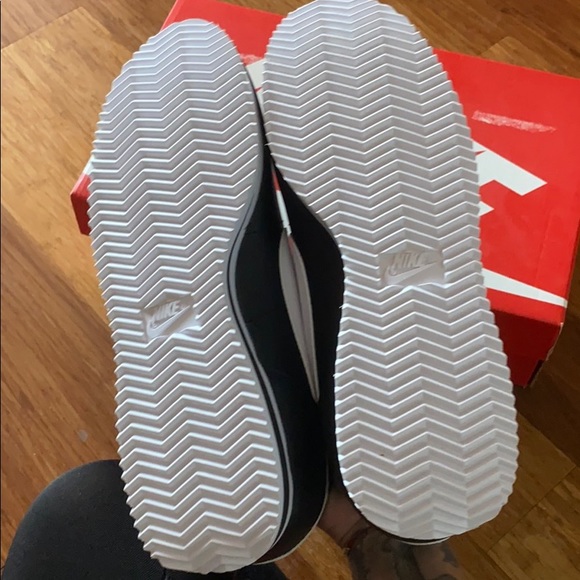 Shoes - Picture 3 of 3